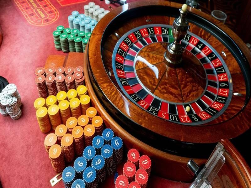 Đánh giá ưu điểm của sảnh casino Jun88